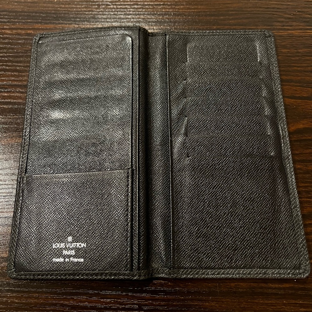 Louis Vuitton taiga leather long wallet
